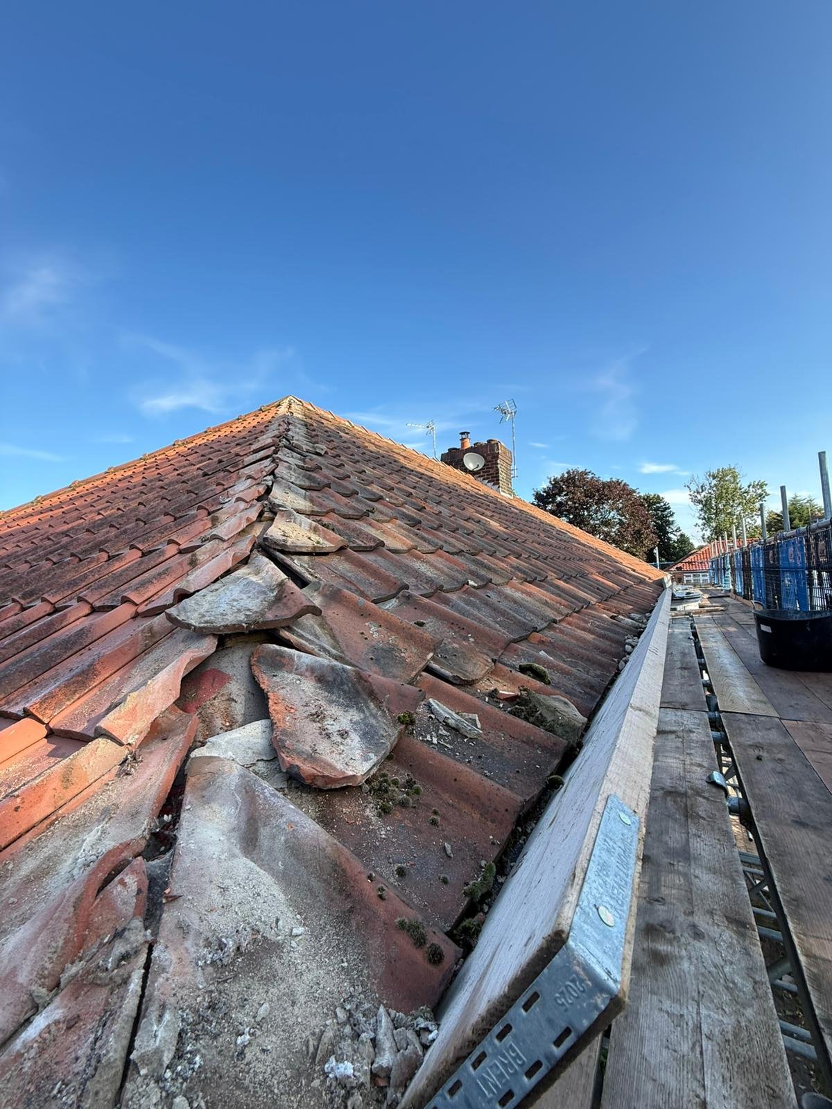 Hunters Way roof replacement: before view 4 of 5